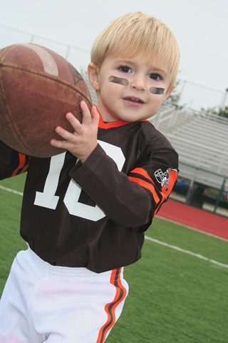 [Fall & Brady Quinn 046[3].jpg]