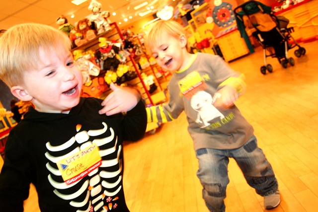 [Halloween 2009 041[4].jpg]