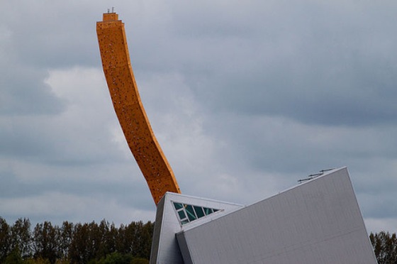 worlds_tallest_climbing_wall_04 worlds_tallest_climbing_wall_04
