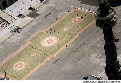 World's Largest Hand-Woven Carpet 01 World's Largest Hand-Woven Carpet 01