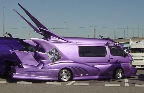 Strange Japanese Custom Vans 07 Strange Japanese Custom Vans 07