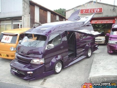 Strange Japanese Custom Vans 15 Strange Japanese Custom Vans 15