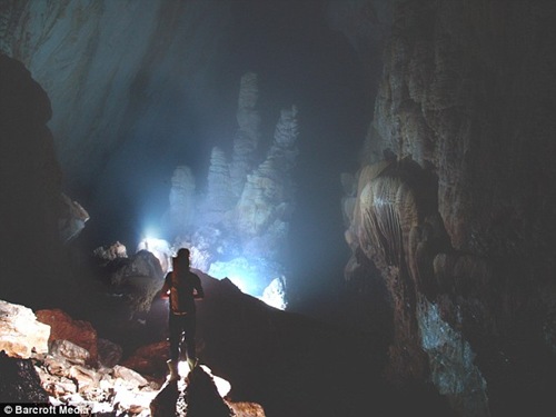 largest-vietnam-cave 04 largest-vietnam-cave 04