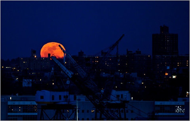 [supermoon10[3].jpg]