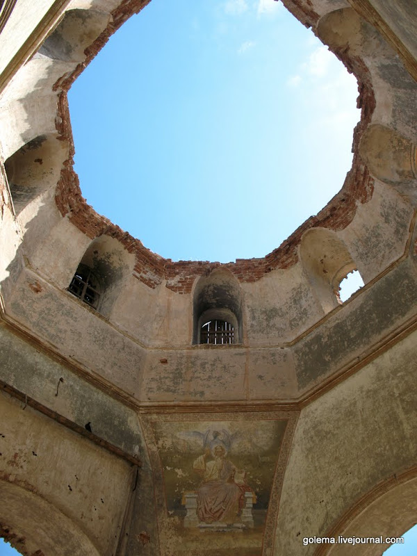 Село Дергачи. Церковь Архангела Михаила. 