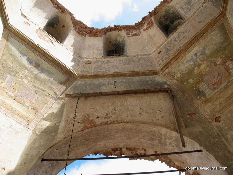 Село Дергачи. Церковь Архангела Михаила. 