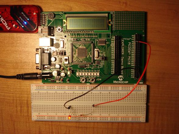 pic18 explorer board powering up an led