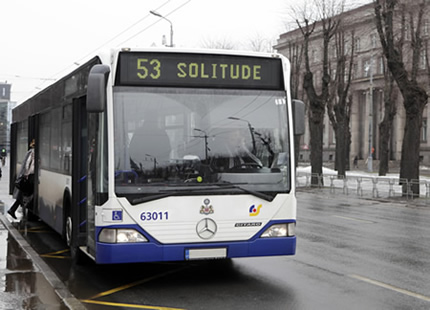 Autobuss uz Vientulību