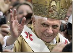 VATICAN-POPE-MASS