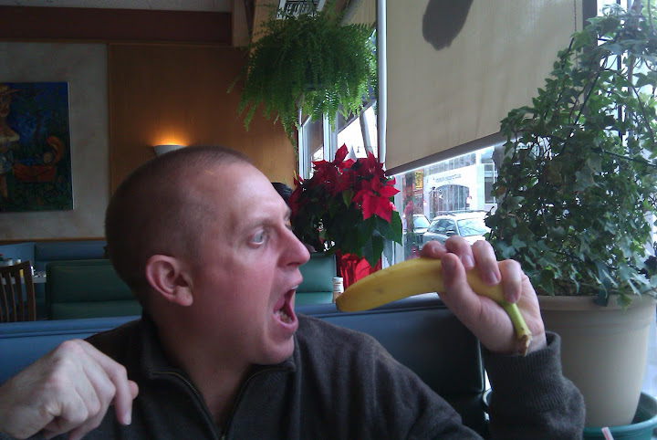robbybanana.jpg