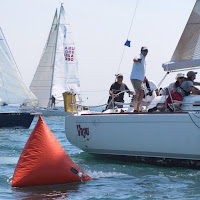 2002 Fleet / Vayu rounding a mark at Verve Cup