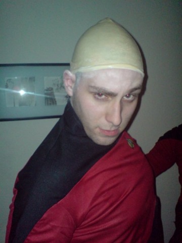 [halloween2[2].jpg]