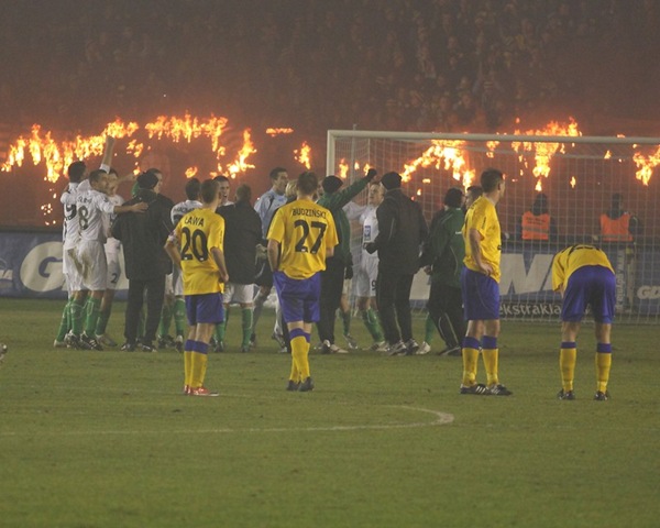 [derby[3].jpg]