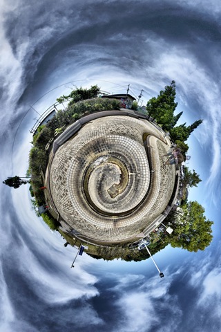 [stereographic_tokyo_10[6].jpg]