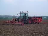 FV818PotatoPlanting8Rows_1.jpg