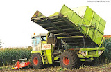 Claas_Hesston_Chopper_1.jpg