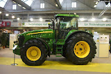 JD7920Expo_1.jpg