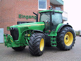 JohnDeere_8520_2.jpg