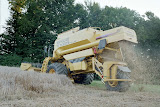 3wheeler_newholland1.jpg
