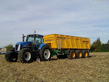 NewHollandTG285_20t_Trailer_2.jpg