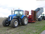 NewHollandTG285_9.jpg