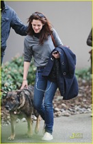 kristen-stewart-canine-cute-08