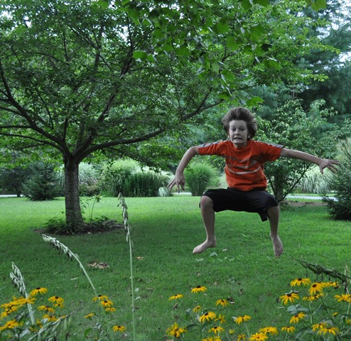 [jumping 2[3].jpg]