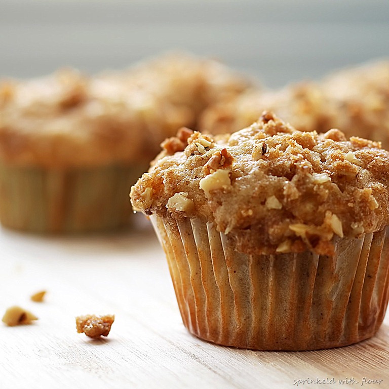[ApplePie Muffins foodgawker 2[12].jpg]
