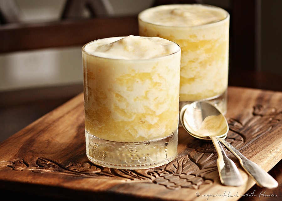 [Frozen-Banana-Pineapple-Cups-2-for-web[10].jpg]