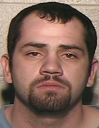 [Brandon Henry photo from theft and resisting arrest from 3-19-09[5].jpg]