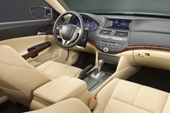 Honda Accord Crosstour interior I on 10-7-09