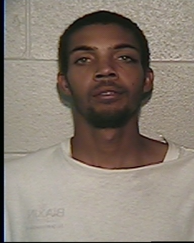 [Marcus Cobb photo from menacing and assault arrest from 11-1-09[4].jpg]