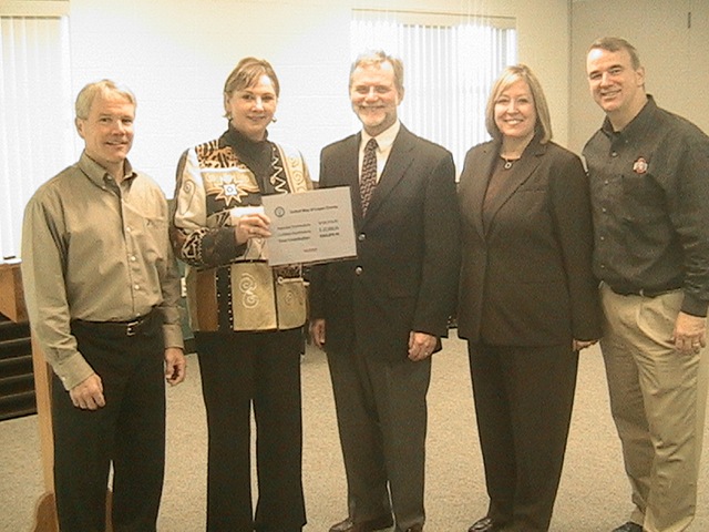 [United Way mid-point rally 11-11-09[5].jpg]