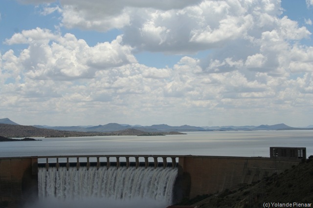 [Gariep Dam[9].jpg]