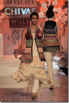 WIFW SS 2011 Collection By JJ Valaya15