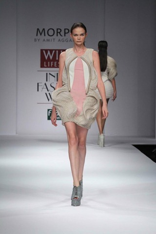[WIFW SS 2011collection by Morphe by Amit Aggarwal5[3].jpg]