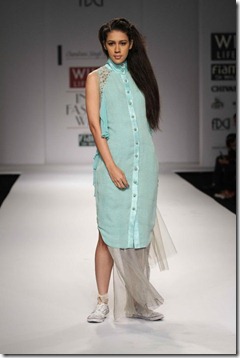 WIFW SS 2011 collection by Chandrani Singh Fllora 6