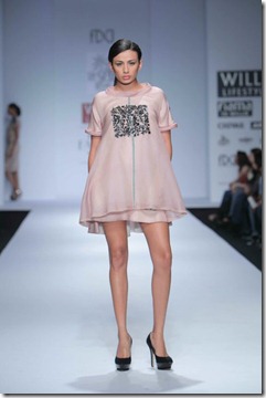 WIFW SS 2011 collection by Vineet Bahl (15)