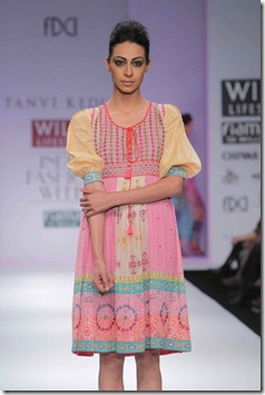 WIFW SS 2011 by Tanvi Kedia   (6)