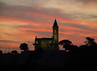 El Lluch al anochecer (Alzira)