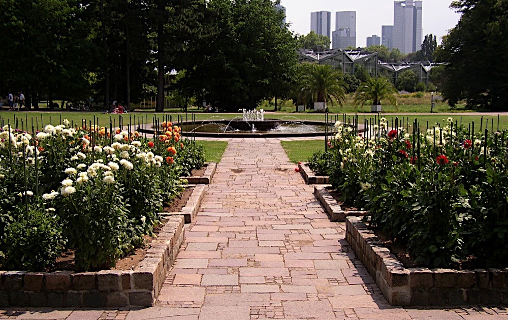 Όνειρα, εφιάλτες &c Garten in der Stadt