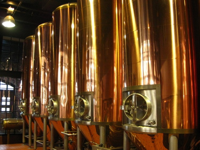 [coppervatsatKeithsBrewery3.jpg]