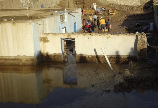 [Aswan flood.2[4].jpg]