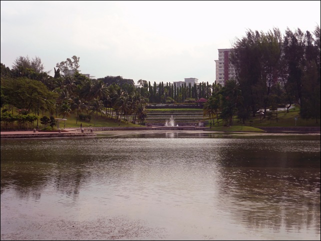 P1030353[2]