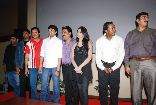 CLICK THE ABOVE ARROW TO  ZOOM THE IMAGE