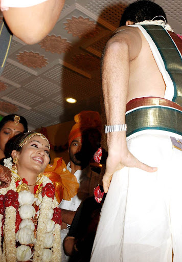 CLICK THE ABOVE ARROW TO ZOOM THE IMAGE