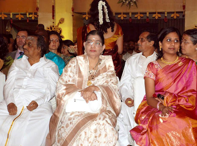 CLICK THE ABOVE ARROW TO ZOOM THE IMAGE