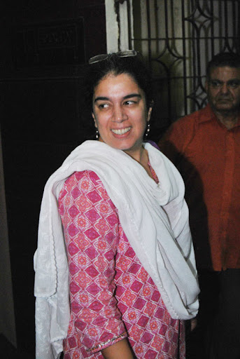 CLICK THE ABOVE ARROW TO ZOOM THE IMAGE