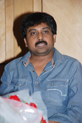 CLICK THE ABOVE ARROW TO  ZOOM THE IMAGE