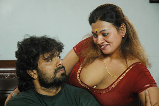 CLICK THE ABOVE ARROW TO  ZOOM THE IMAGE